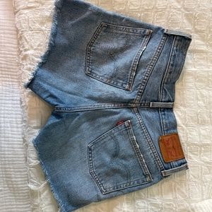 Levi cut-off shorts